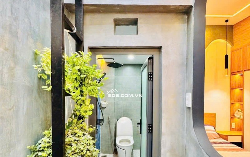 Sắp đi định cư nên cần bán gấp nhà mặt tiền khu dân cư Phong Phú  Quận 8